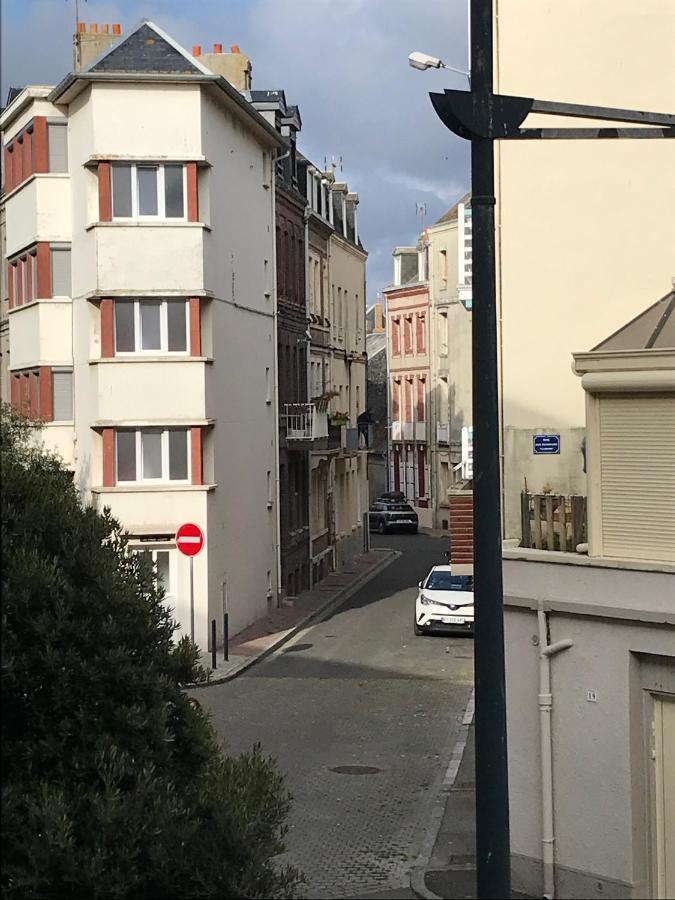 L'estacade